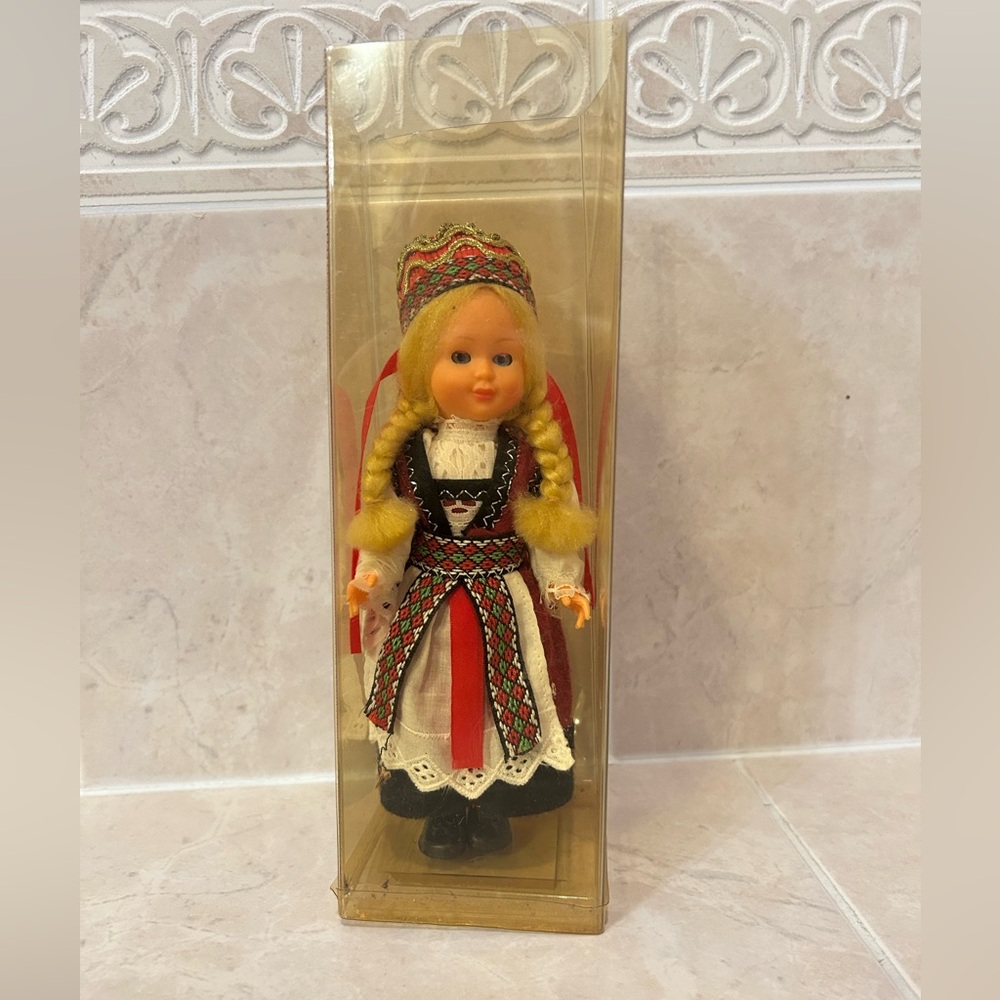 Vintage‎ Eastern European Norway Sleepy Eyes 7” Doll ORIGINAL BOX